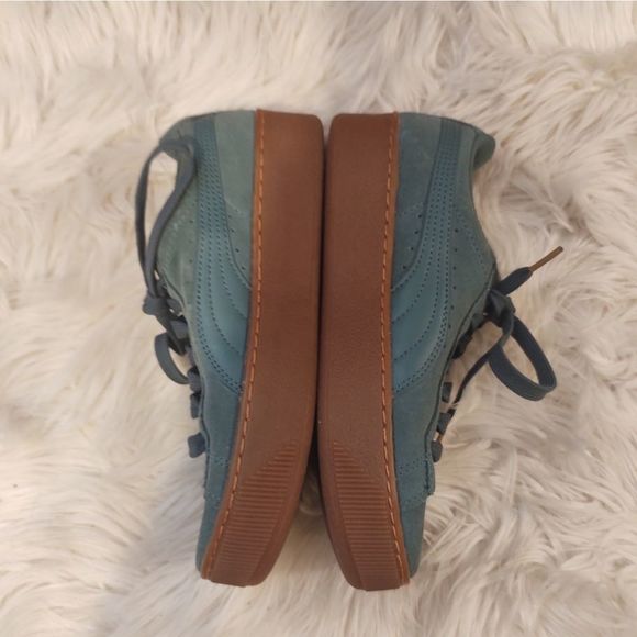 PUMA | NEVER WORN DUSTY TEAL & GOLD PLATFORM SNEAKERS - Picture 4 of 7